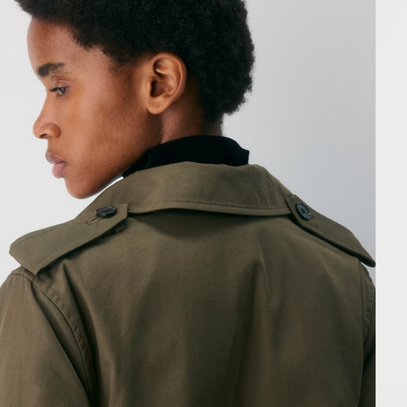 *NEW* Aritzia Khaki Double-Breasted Trench‎ Coat - Picture 4 of 15